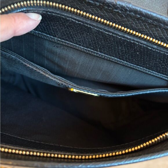 Authentic Fendi clutch - Picture 7 of 10